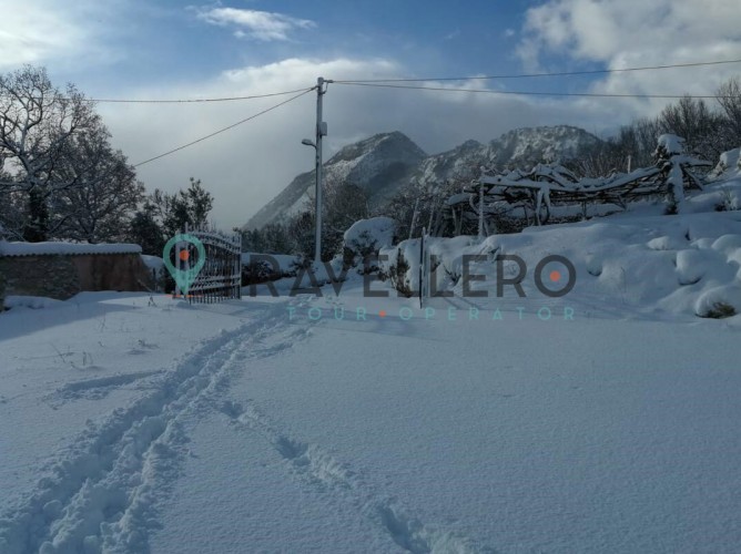 Borgo Donna Teresa - Borgo Donna Teresa intrare cu zăpadă