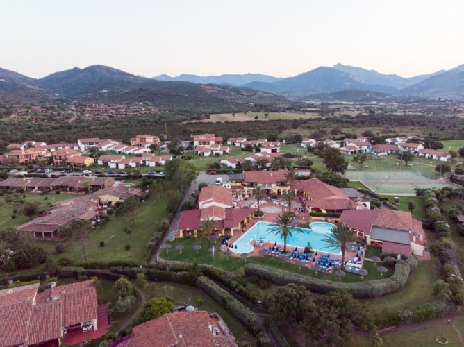 Liscia Eldi Resort Residence - Immagine 4