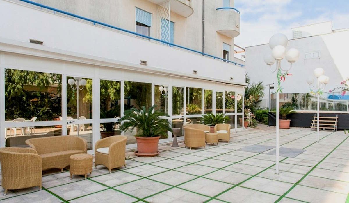 Apulia Hotel Eden Beach Torre Canne - Immagine 2