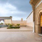 Detaliu al intrării în Mausoleul lui Moulay Ismail din Meknes, Maroc