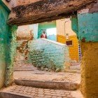 Străzi tipice ale Orașului Sfânt Moulay Idriss din Provincia Meknes, Maroc.