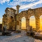 Volubilis, considerată vechea capitală a regatului Mauritaniei, este un oraș berber parțial excavat, situat în apropierea orașului Meknes din Maroc.