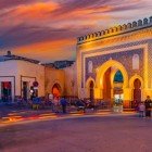 Poarta istorică veche de intrare în Medina din Fes, Maroc