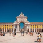 Praça do Comércio este piața cea mai iconică din Lisabona