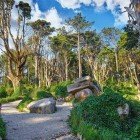 Un traseu de drumeție în Parcul Natural Național din Sintra, Portugalia