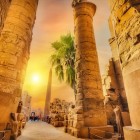 Complexul templar de la Karnak, coloanele uriașe ale „Mari Sală Ipostilă” a lui Seti I și Ramses II