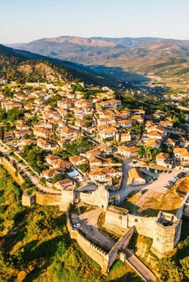 Berat, Tirana