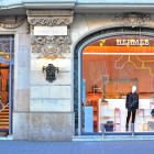 Hermes, un brand de lux francez de renume mondial, se află pe Paseo de Gracia în Barcelona