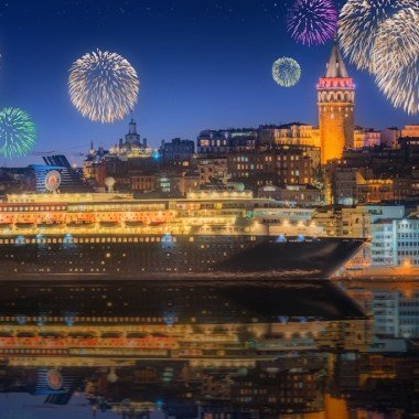 Turul Toastului pe Bosfor